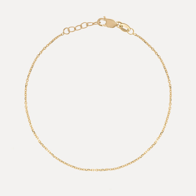 Basic Bracelet in Yellow Gold