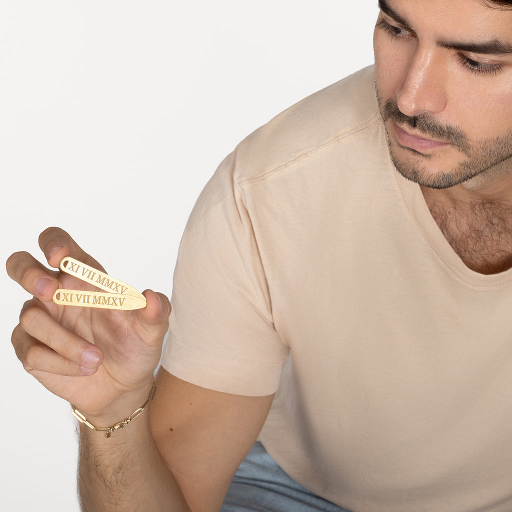 Roman Numerals Collar Stay