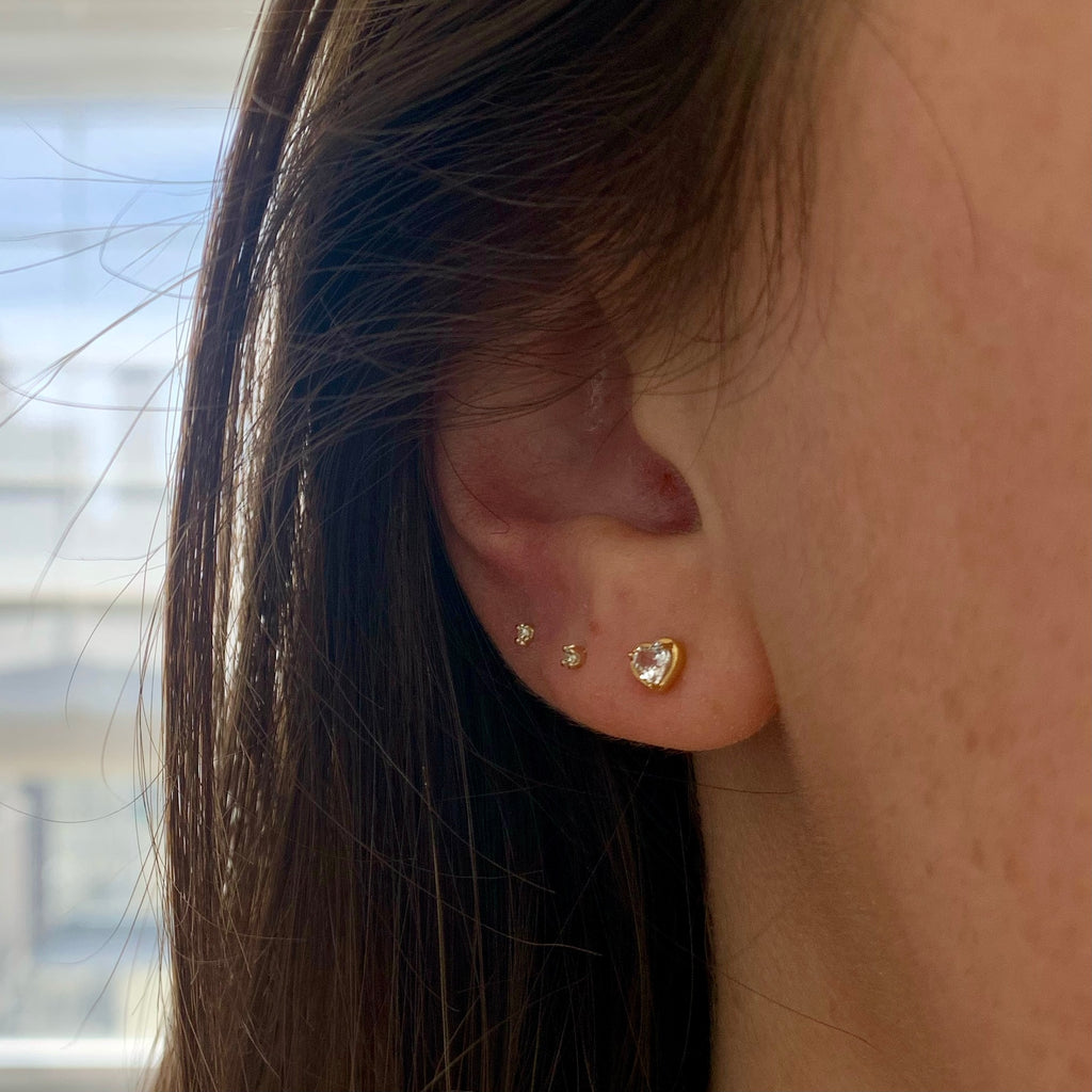 White Topaz Heart Piercing Earring